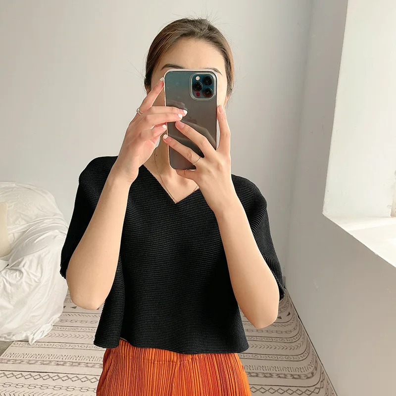 

TVVOVVIN 2021 Summer New V-neck Short Sleeve Top Solid Color All-match Casual Loose Pleated Open Navel T-shirt ENAR