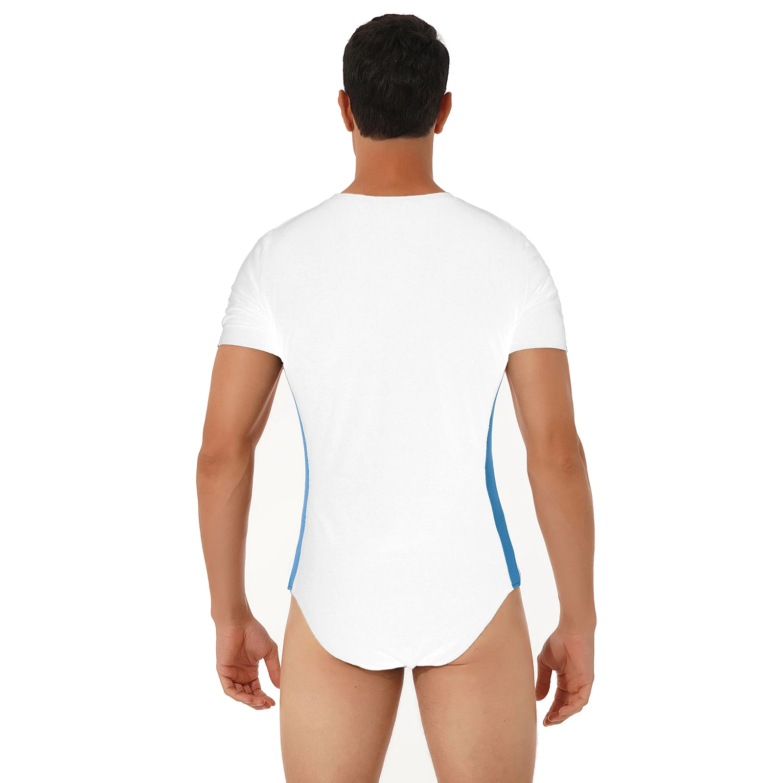 Комбинезон мужской гимнастический с короткими рукавами и пуговицами на