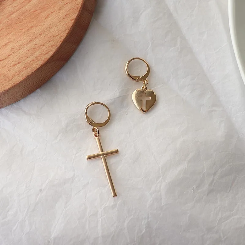 

New Harajuku Cool Geometric Asymmetry Hollow Cross Love Heart Punk Pendant Drop Earring Vintage Women Friendship Girl Gifts