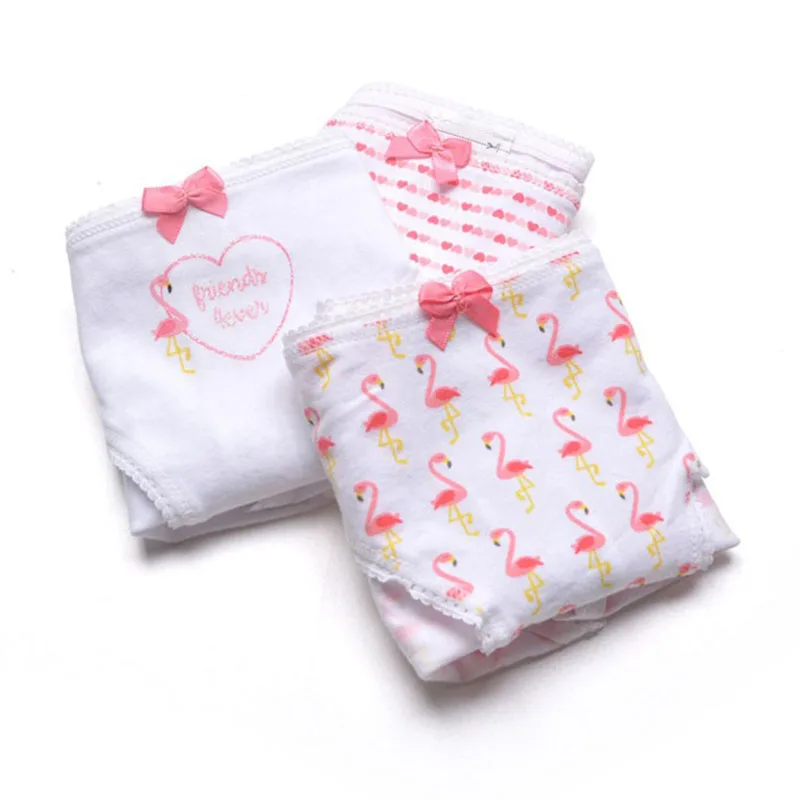 6 штук с изображением розового лебедя из мультфильма от испанского бренда трусы
