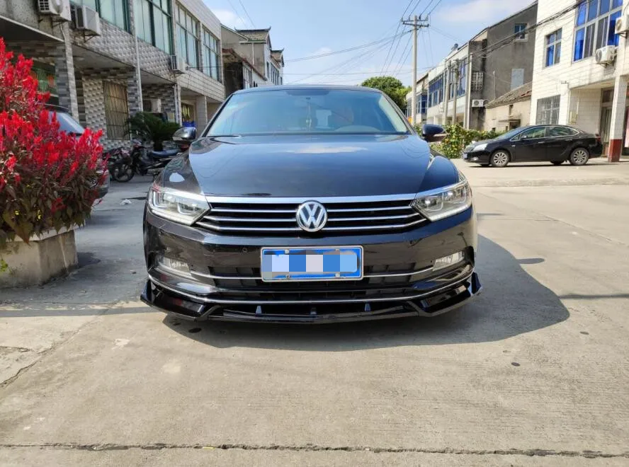 Защитный диффузор для переднего бампера Volkswagen Passat B8 комплект корпуса 2017 2018 2019