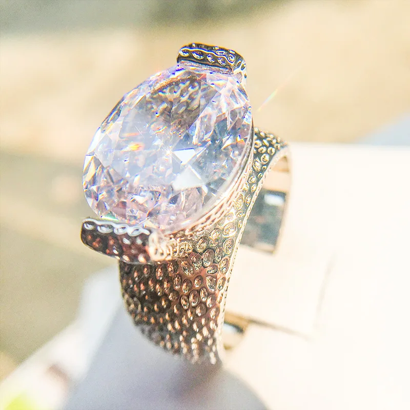 Женское кольцо из серебра 925 пробы с фианитом|Кольца| |