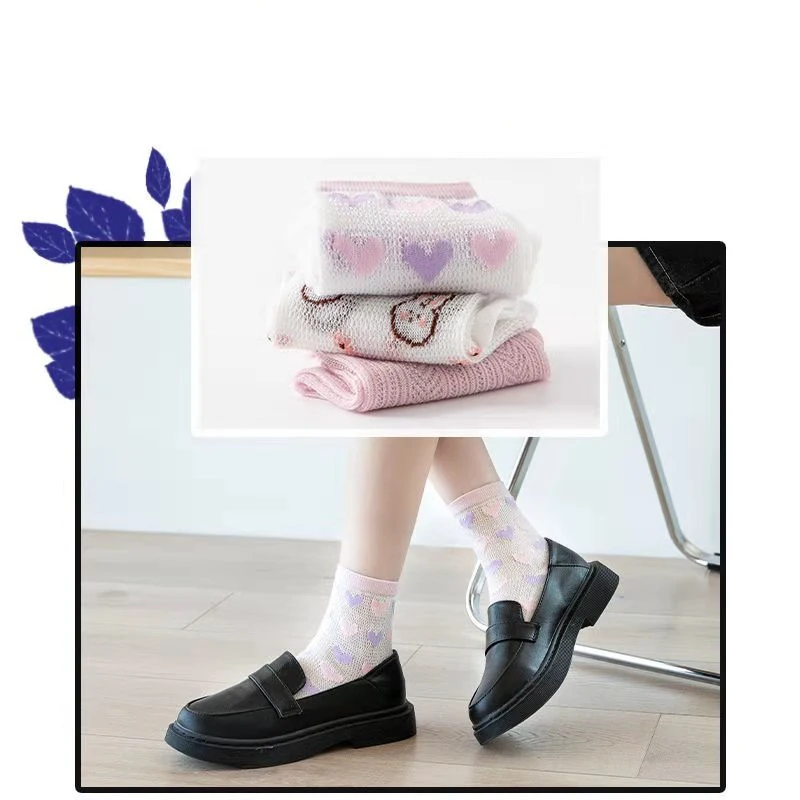 

Breathable Female Transparent Small Daisy Embroidery Socks 3 pairs Summer Women Fashion Glass Silk Short Socks Maiden