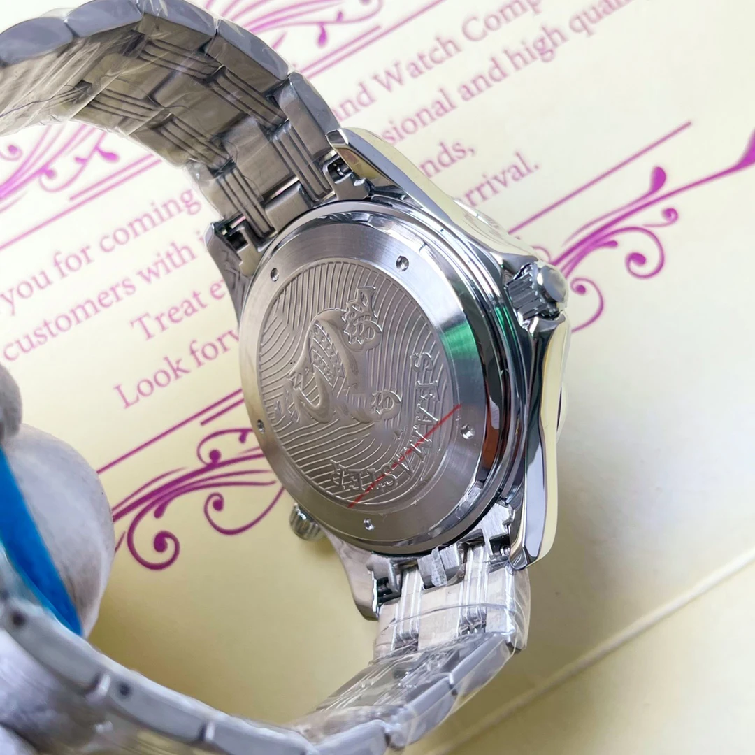 

Men Watches 2021 Week Show New Fashion Brand Quartz Watch Waterproof Leather Strap Blue Watch foe Men Can Wash Your Hands