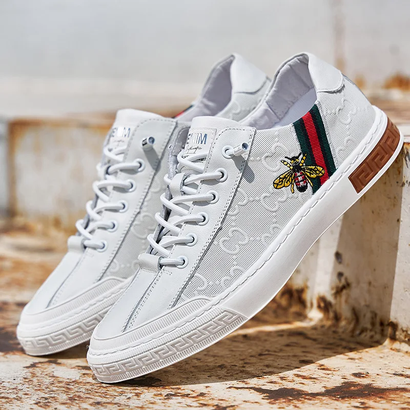 

Summer Luxury Designer Mensbreathable Mesh Casual Shoes White Loafersgenuine Leather Fashion Little Bee Pattern Flats Vulcanize