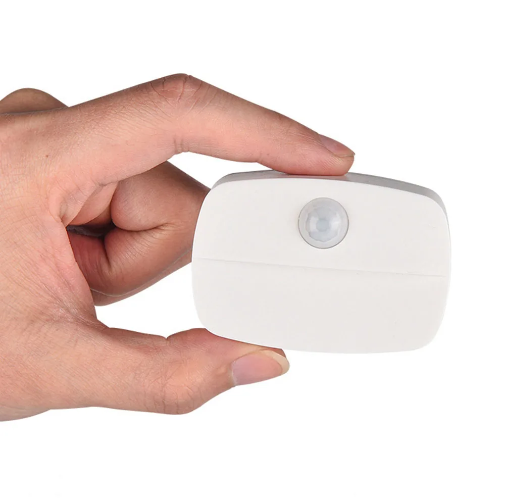 Квадратный умный светодиодный беспроводной инфракрасный датчик движения PIR