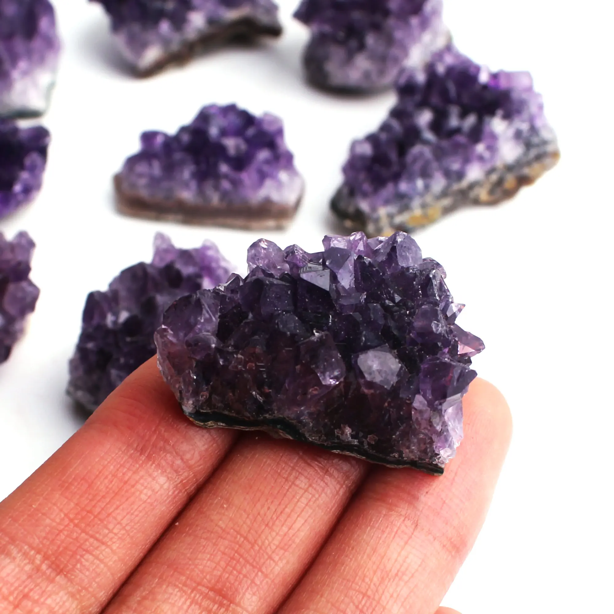 Натуральный Аметист кристаллический кластер Фиолетовый кварц необработанный