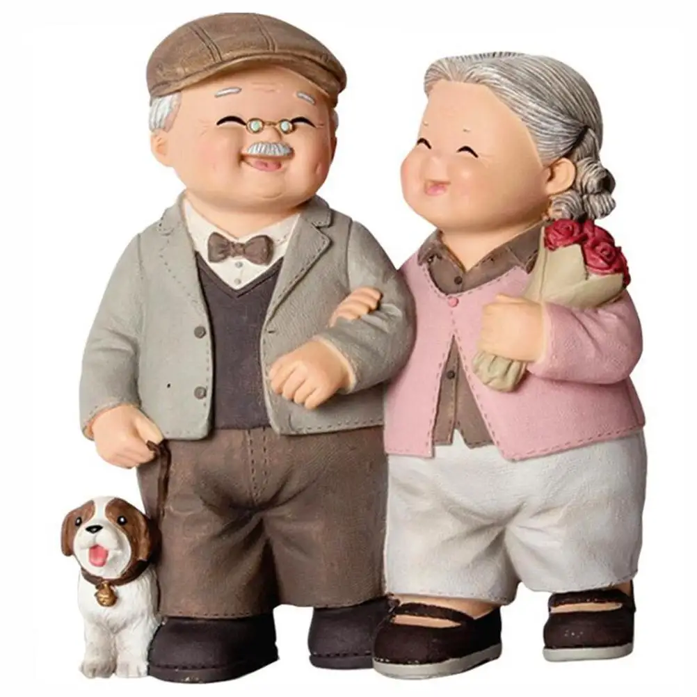 

Exquisite Happy Elderly Couple Resin Statue Romantic Elderly Craft Adornment Home Decor Figurine For DIY Cake Decoration