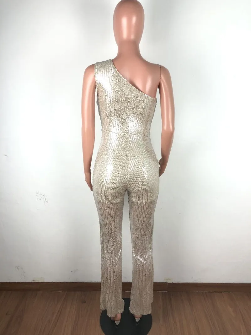 

2020 Spring New Women's Jumpsuit Sexy Stretch Sequin Jumpsuit Slant Shoulder Wide Leg Jumpsuit