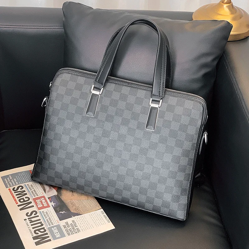 

Classic Business Briefcase Men Top Quality Waterproof Plaid Leather Handbag Famous Brand Crossbody Messenger Bags Bolso Hombre