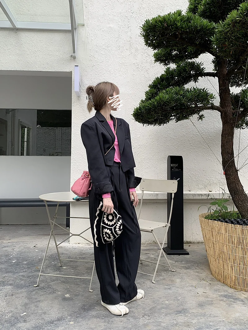 Small sweet cool fried Street long sleeve suit coat women's 2021 autumn new fashion age reducing short top |