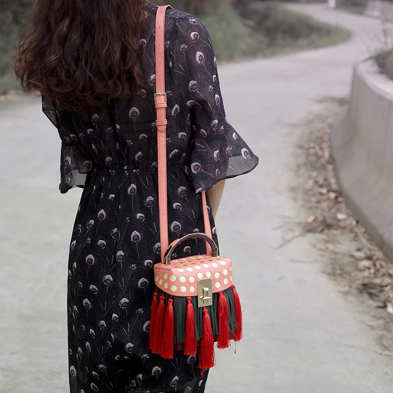 

2020 New Original Design High Quality Genuine Leather Handbags Famous Designer Women Hollow Out Tassel Shoulder Messenger Bags