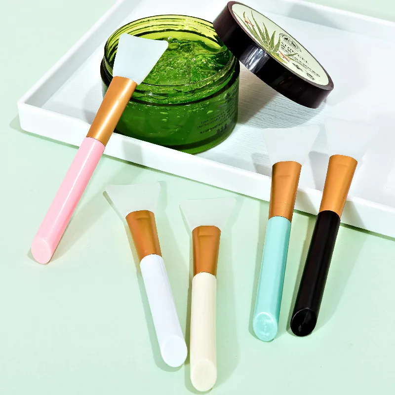 

1pc Brush for Face Mask Women Silicone Facial Face Mask Brush Mask Mud Mixing Brush Tool 5 Color Soft Women Skin Face Care tool