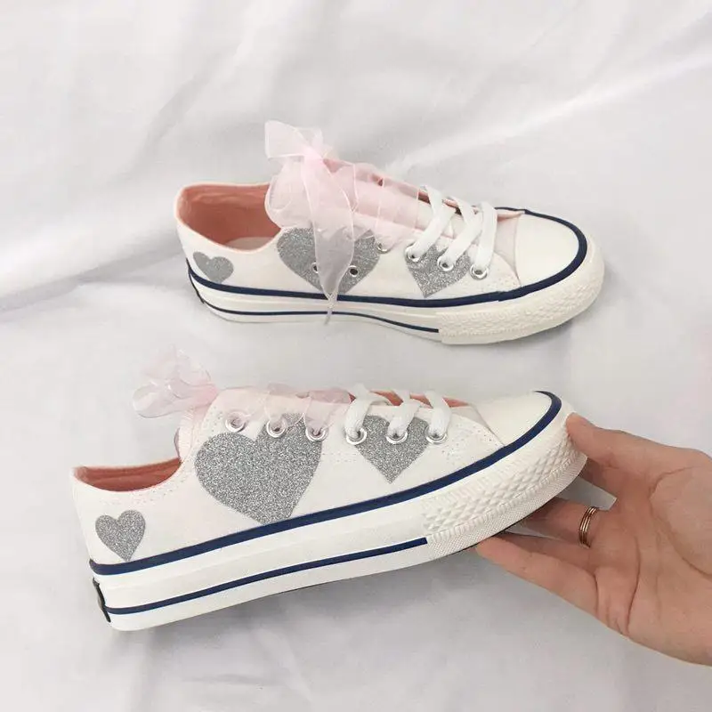 Женские холщовые туфли Love Heart Уличная обувь в стиле Харадзюку Гонконгская для