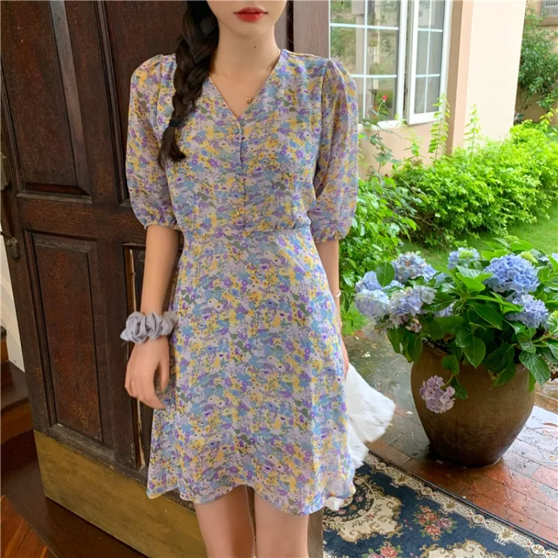 

Spring and Autumn 2021 New Small Fresh Broken Flowers Age Reduction V-neck Waist Slimming Chiffon Bubble Dress Women