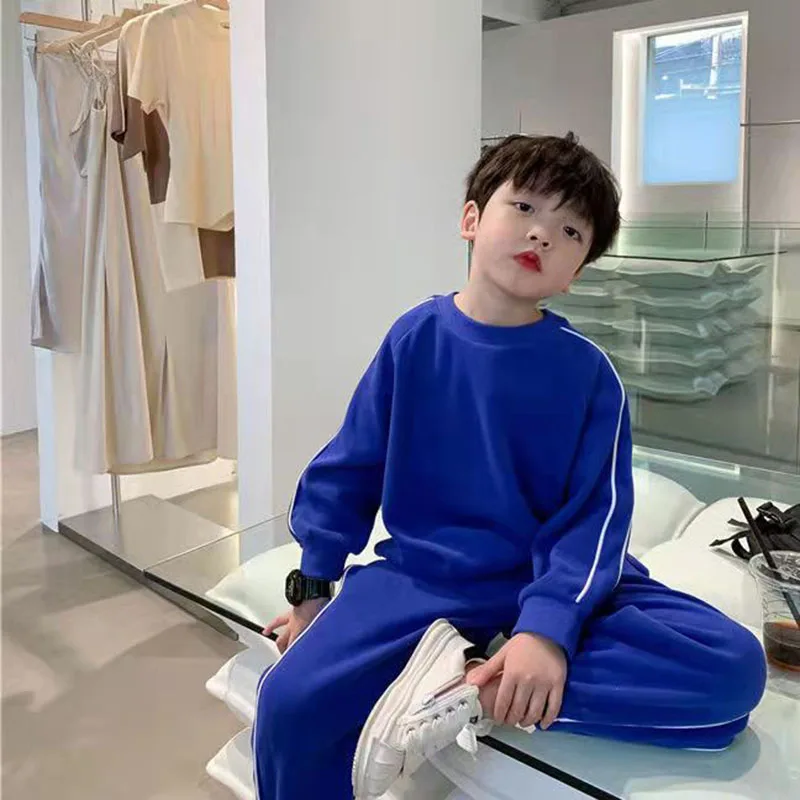 

Комплекты одежды для маленьких мальчиков на весну и осень, детский спортивный костюм из двух предметов, однотонный топ с длинным рукавом и б...