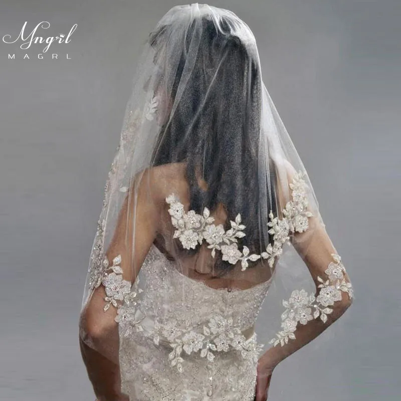 

MNGRL Bridal Veil Wedding Accessories Double Petal Flower Veil Lace Luxurious And Beautiful White Veil Mid-length Veil