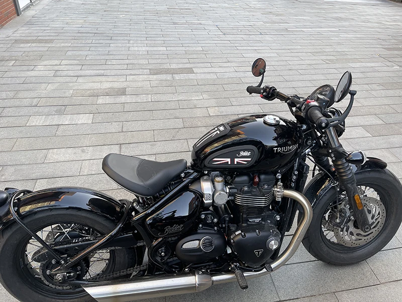 Противоскользящая наклейка для топливного бака Triumph Bobber Модифицированная