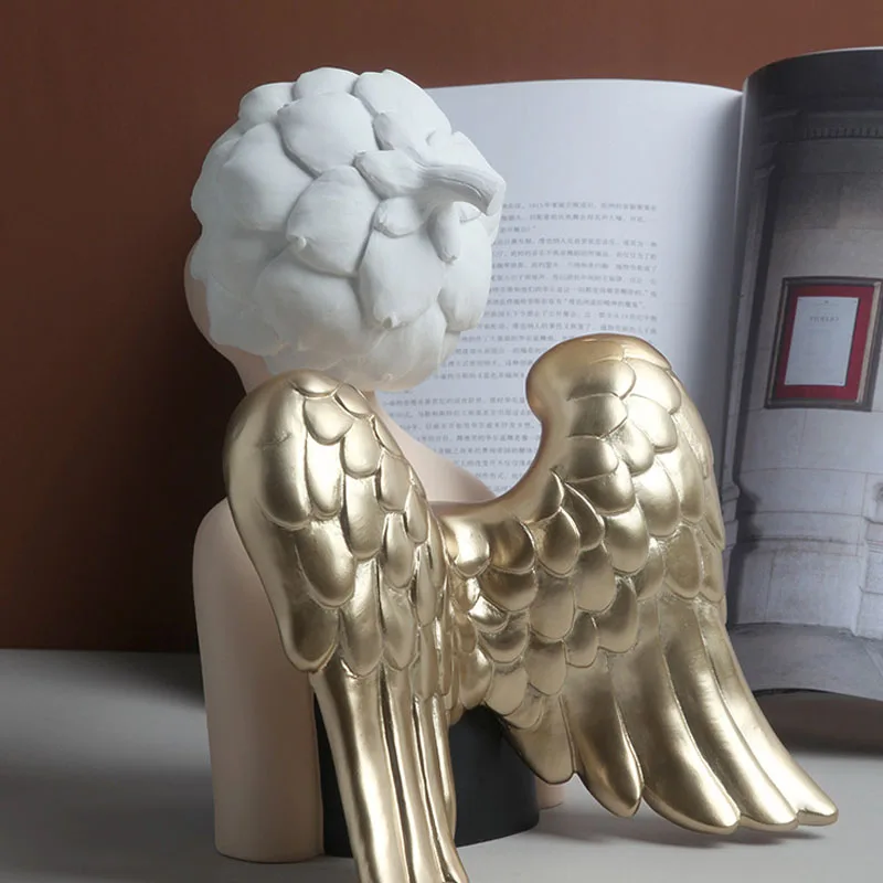 

Nordic luxury angel wings girl decoration character sculpture home decoration desktop furnishings resin figurine wedding gift