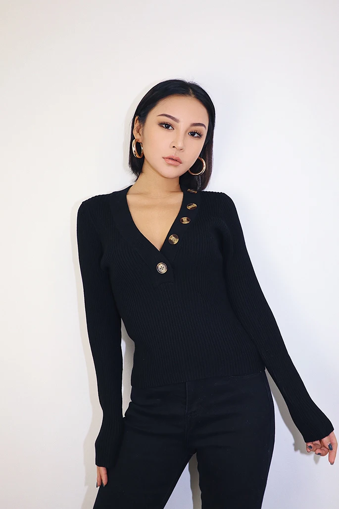2019 new fashion casual women's clothing Sweater Top Autumn V-neck Long Sleeve Tight-fitting Turtleneck Buttons Solid Color Knit | Женская