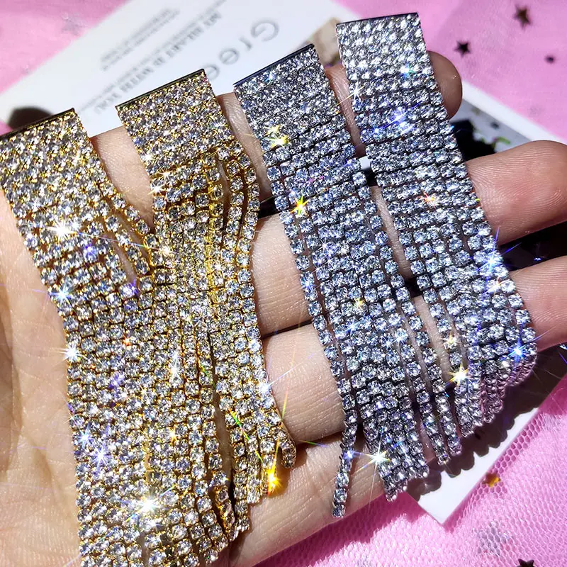 Серьги-подвески женские золотистые/серебристые с кристаллами, вечерние