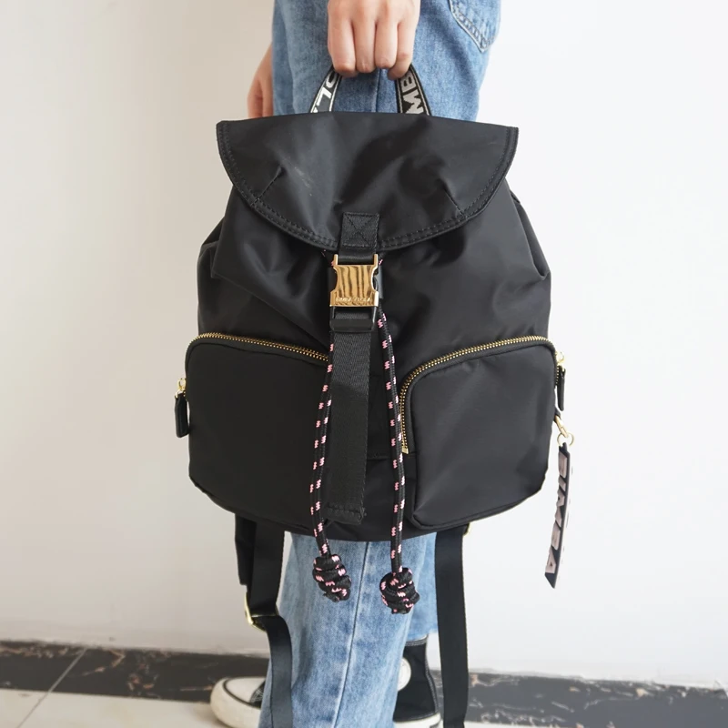 

Women's Handbags