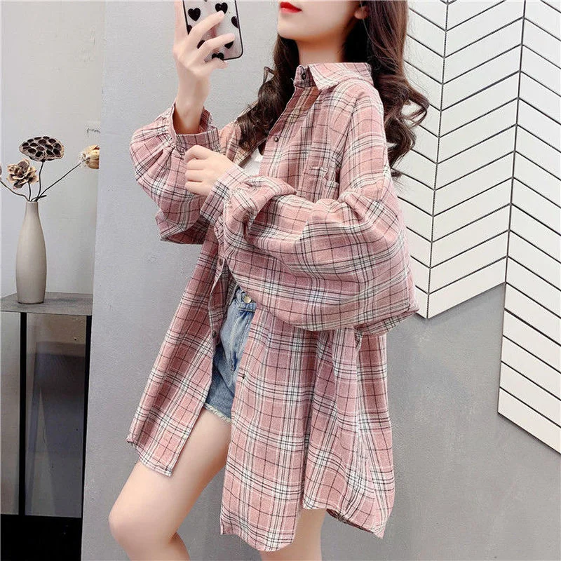 

Women Blouses Plaid Turn-down Collar Female Autumn Long Sleeve Blouse Shirts Vintage Loose Street Lady Korean Oversize Top