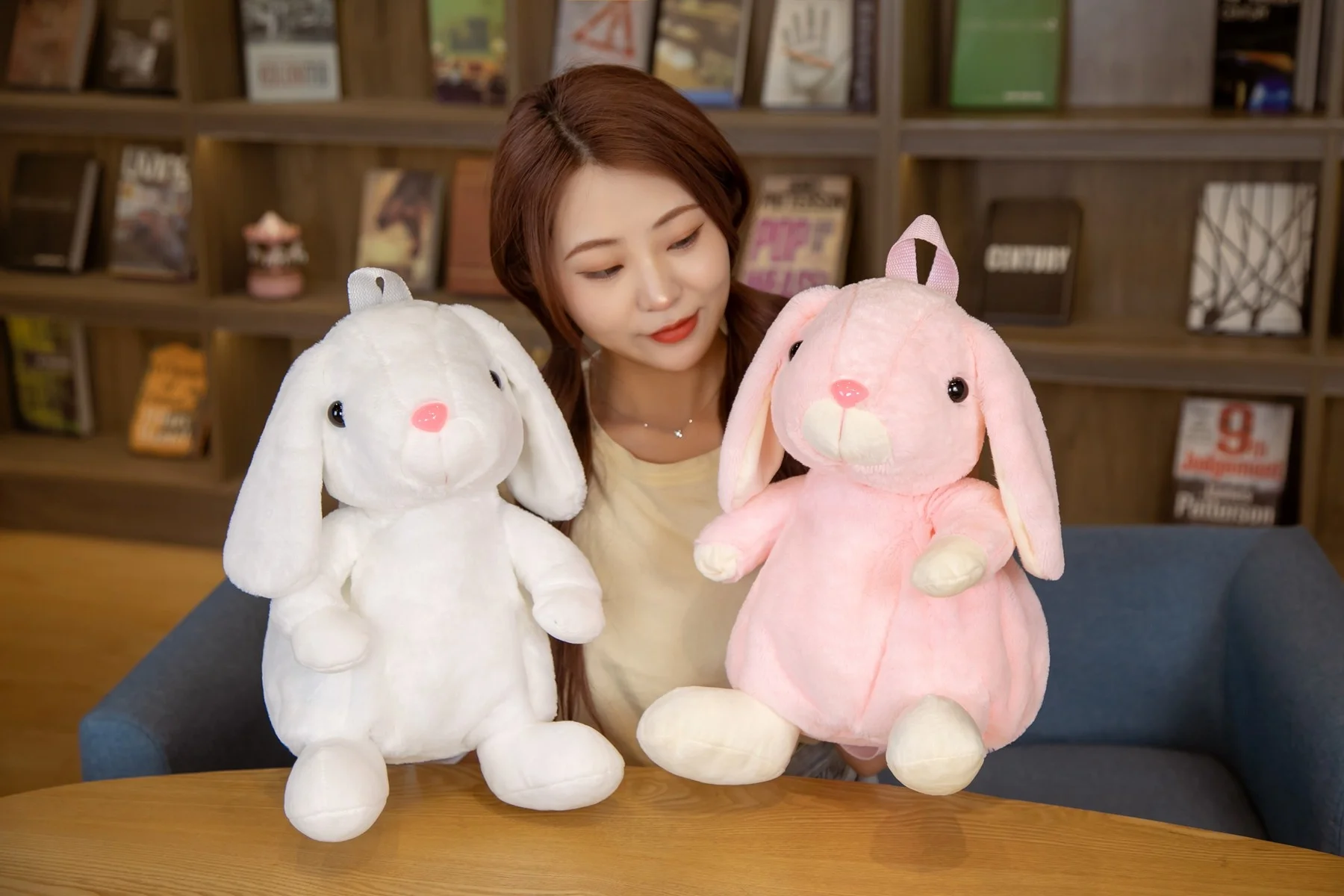 Школьные ранцы для девочек плюшевые рюкзаки женщин женская сумка в виде зайчика