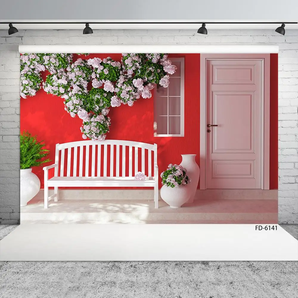 

Red Wall White Wooden Door Vase Flowers Photography Backdrop Vinyl Background Photo Studio for Children Baby Portrait Photobooth
