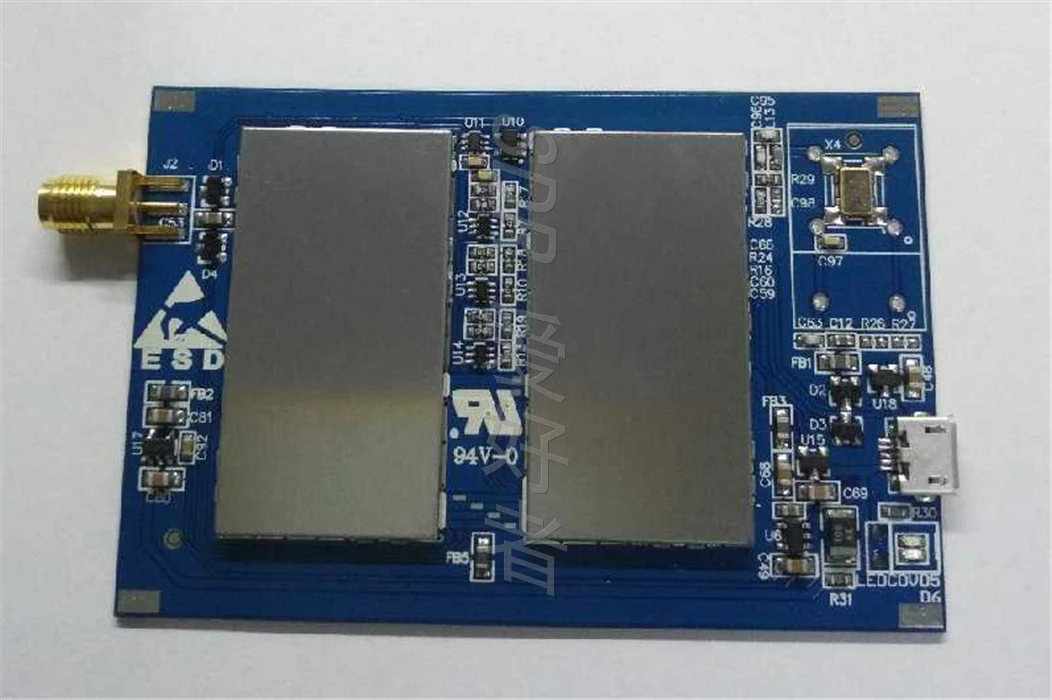 

High sensitivity 12bit 10K-2GHz full-band software receiver SDRPlay RSP1 (standard)