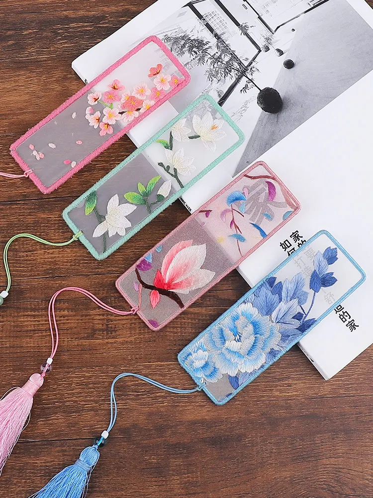 

Embroidery DIY Bookmark Handmade Self Embroidered Material Package Ribbon Felt Flowers Needlepoint Felt Animals Diy Craf