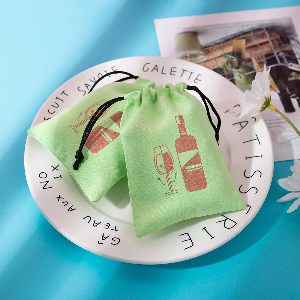 

Новые ювелирные подарочные сумки с индивидуальным логотипом упаковка ювелирных изделий бежевые шикарные замшевые мешочки на шнурке для ук...