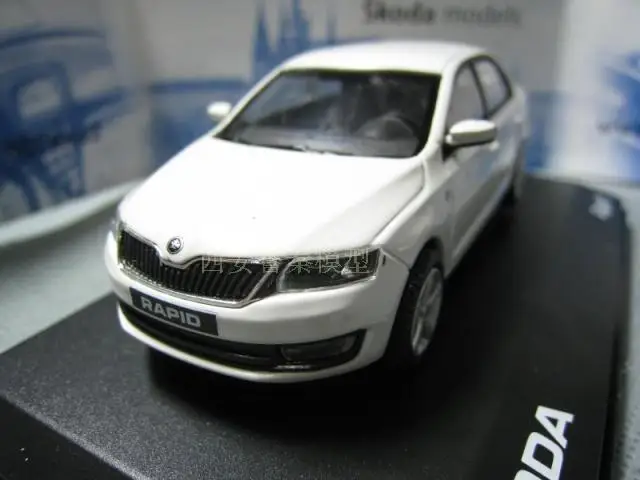 ABREX 1/43 масштаб SKODA RAPLD литой металлический автомобиль модель игрушки для коллекции, подарок, дети