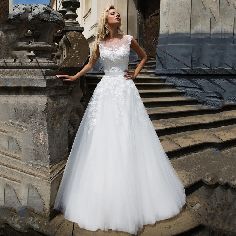 

Cheap Cap Sleeve O Neck Wedding Dress Lace Applique A Line Floor Length Bridal Dresses Tulle Vestido De Noiva