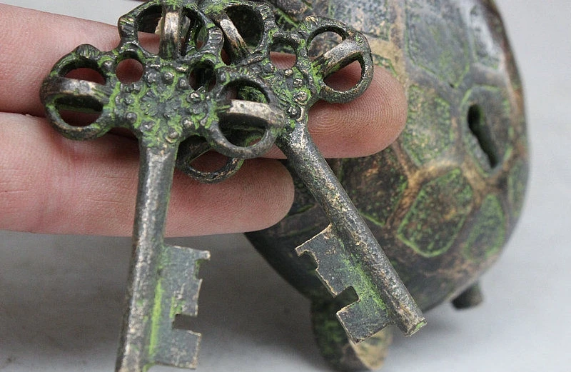 Old China Folk Collect Bronze Longevity Tortoise Turtle Animal Statue locks keys | Дом и сад