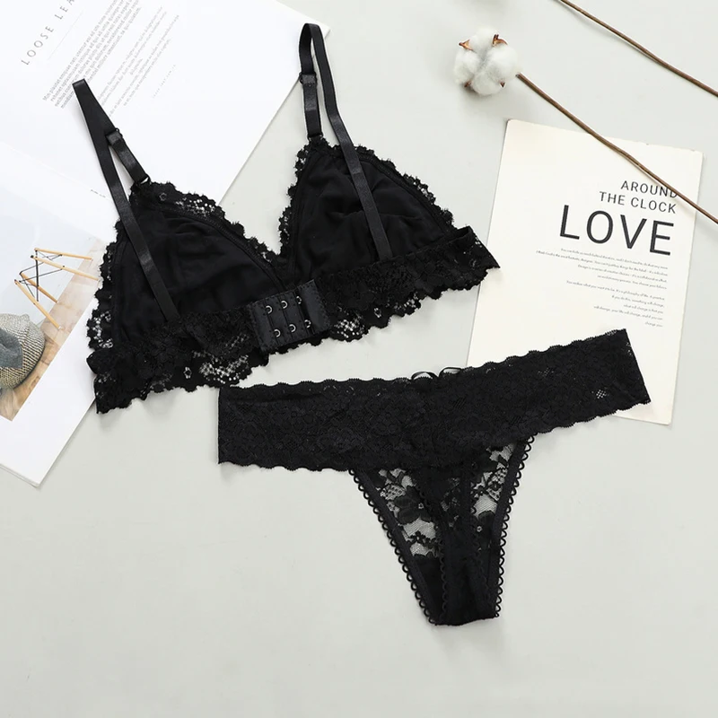 Комплект женского кружевного нижнего белья пикантное белье без косточек ажурные