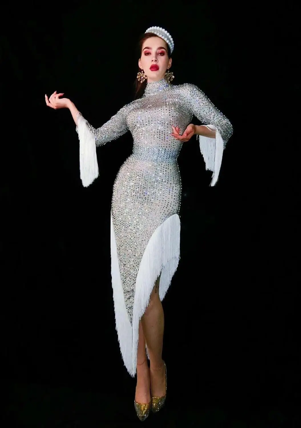 Высокоэластичное сексуальное блестящее облегающее платье с бахромой и длинным