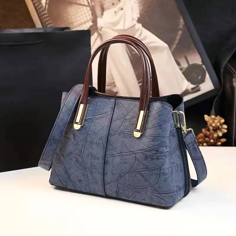 

2021 new all-match large-capacity handbag shoulder diagonal bag leather lady retro bag