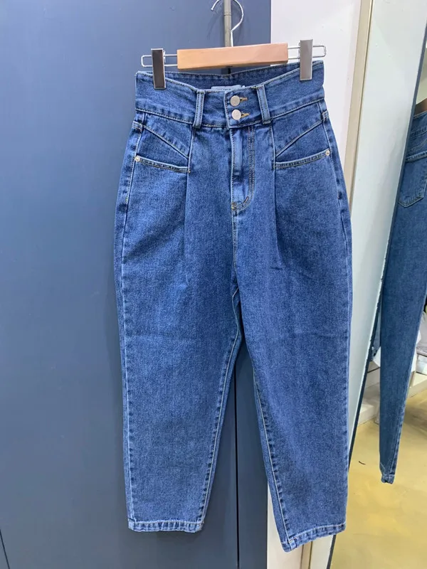 

Miss Korean Style Ins High Waist Washed Blue Pocket Pleated Grain Buckle Loose Harem Pants Daddy Jeans for Women
