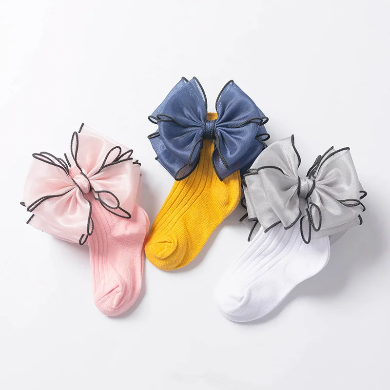 

Детские носки для девочек с бантом для малышей младенцев хлопковые носки до щиколотки с бисером для маленьких девочек принцессы милые вяза...