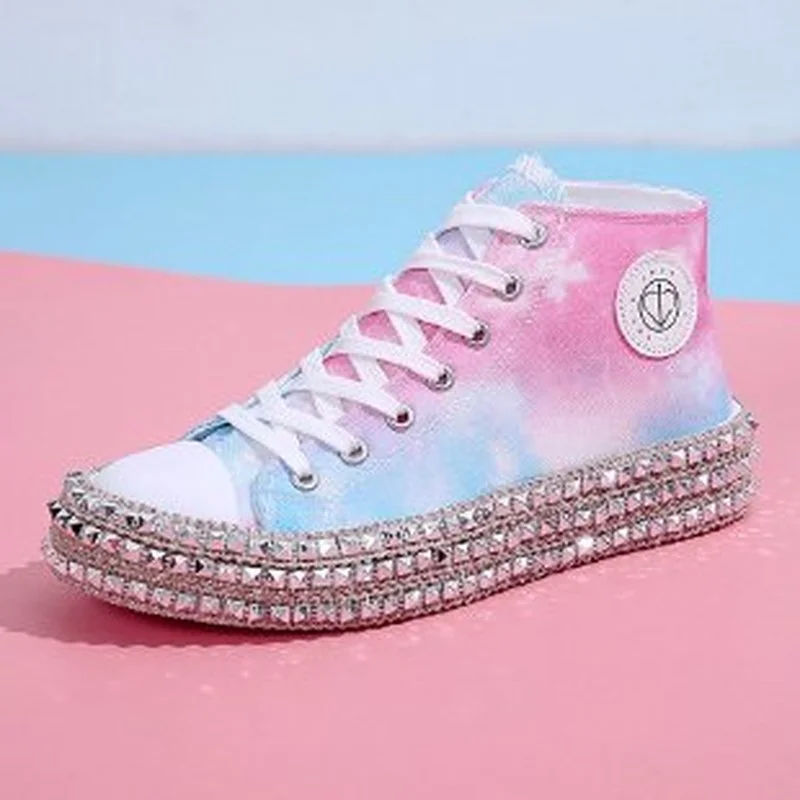 

2021 парусиновая обувь с заклепками в Корейском стиле Вулканизированная обувь стильная повседневная обувь на плоской подошве женская спорти...