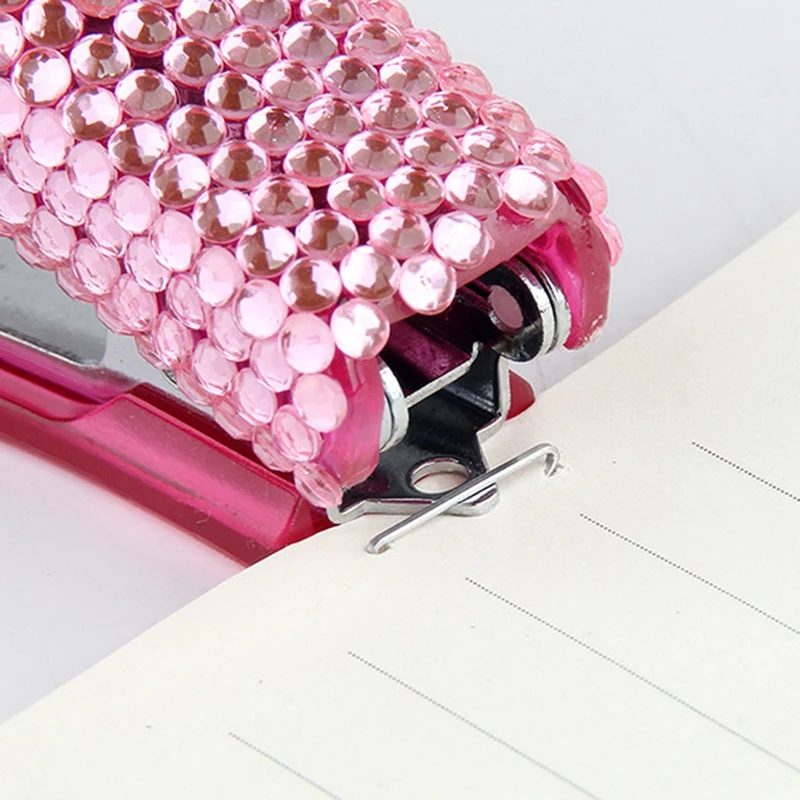 

Mini Stapler Diamond-Encrusted Mini Stapler Sticker Small Stapler Pink Gift Stapler Office Stationery Student Supplies