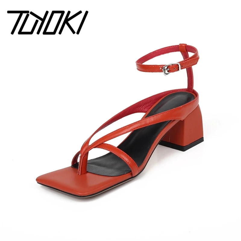 

Tuyoki New Women Sandals Shoes Fashion Metal Buckle Real Genuine Leather Shoes Women Square Heels Solid Footwear Size 34-39