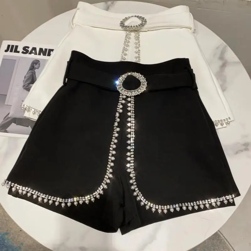 

2021 Spring New Pearl Beaded Edge Heavy Industry Fake Two Pieces Fashion Shorts Skirts Culottes Women Stacked Pants