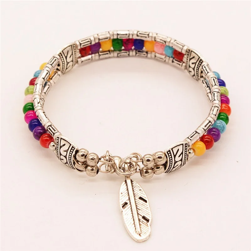 Женский винтажный браслет тибетский серебристый с перьями цыганский красный