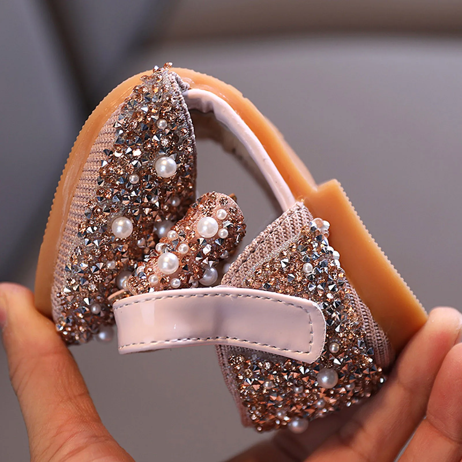 

Princess Kids Leather Shoes For Girls Baby Girl Kids Pearl Rhinestones Soft Anti-slip Sole Dance Performance Sandals Girls Shoes