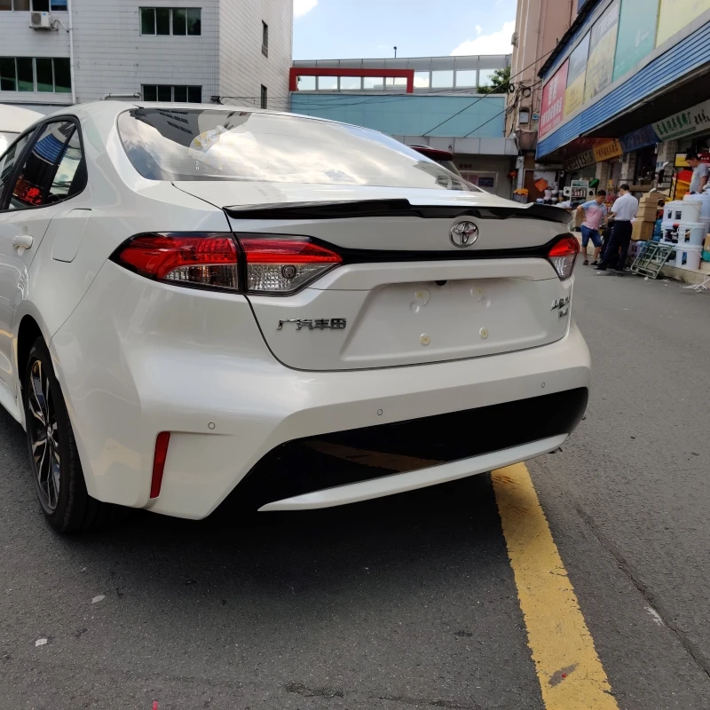 Спойлер для Toyota Corolla 2019 2020 2021 Высокое качество ABS материал автомобильные