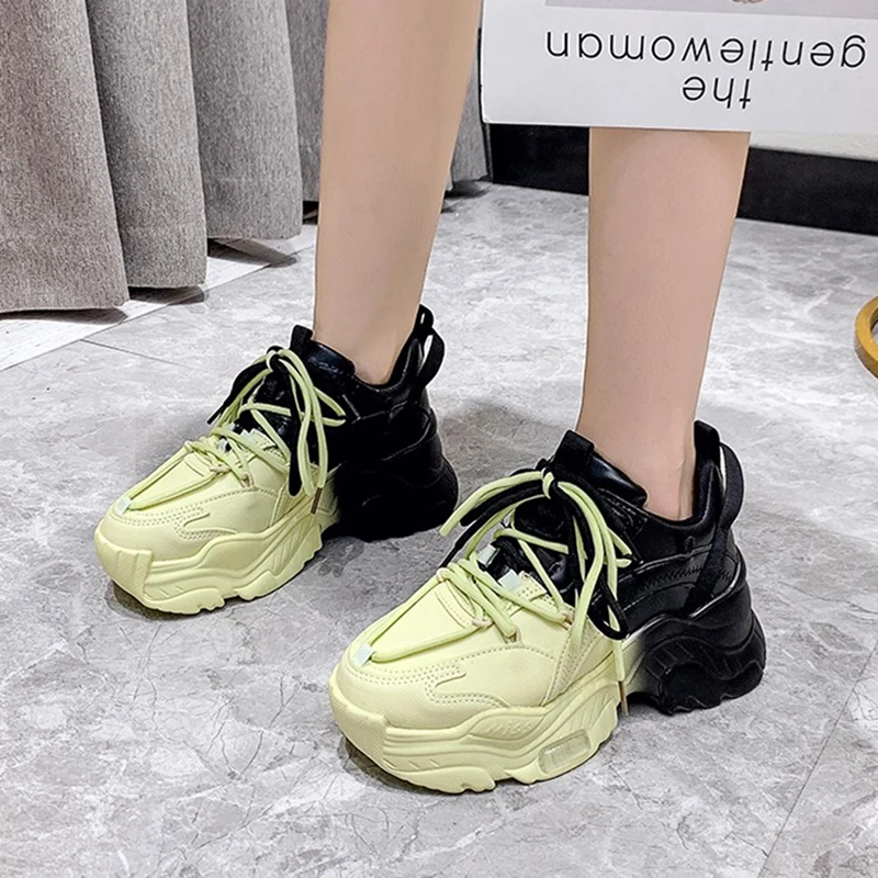 

Women Shoes Casual Thick Bottom Sneakers Running Shoes Female Fashion Black White Sneakers Woman Lace-up Vulcanize Shoes Winter