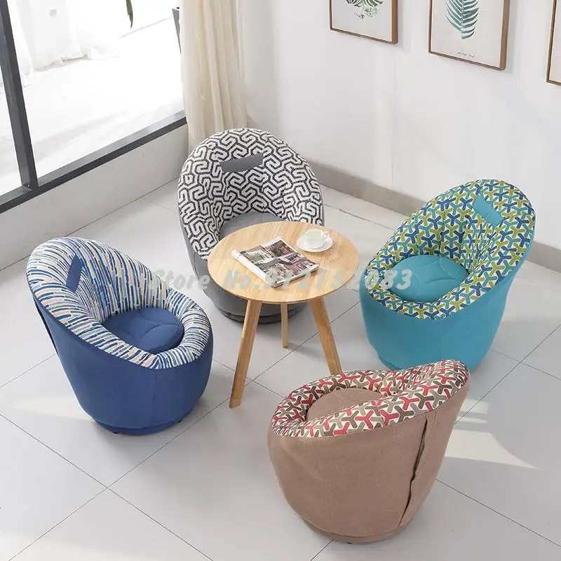 Откидной диван для маленькой квартиры вращающийся стул отдыха на балконе и дома