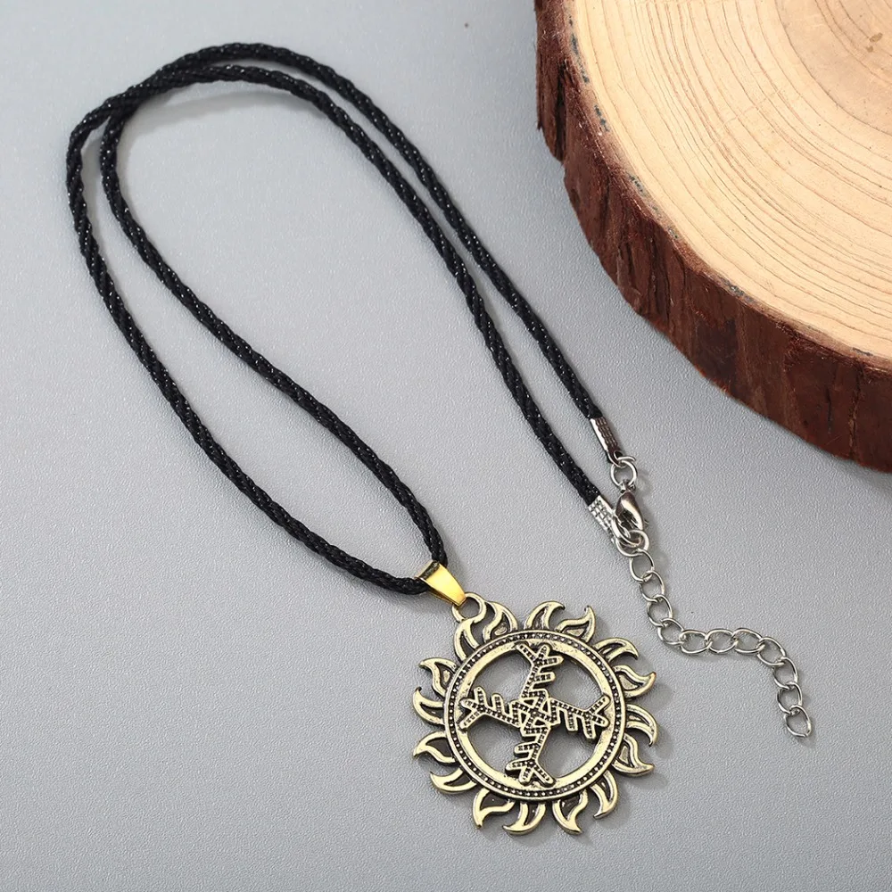 Ожерелье с подвеской Chandler из сериала Свастика для женщин и мужчин амулет на удачу